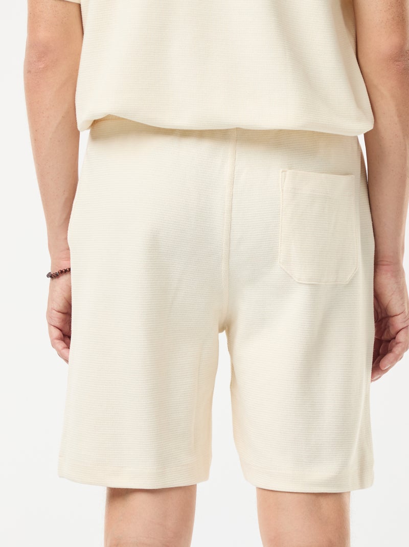 Calções de desporto com bolsos em malha de fantasia Branco - Kiabi