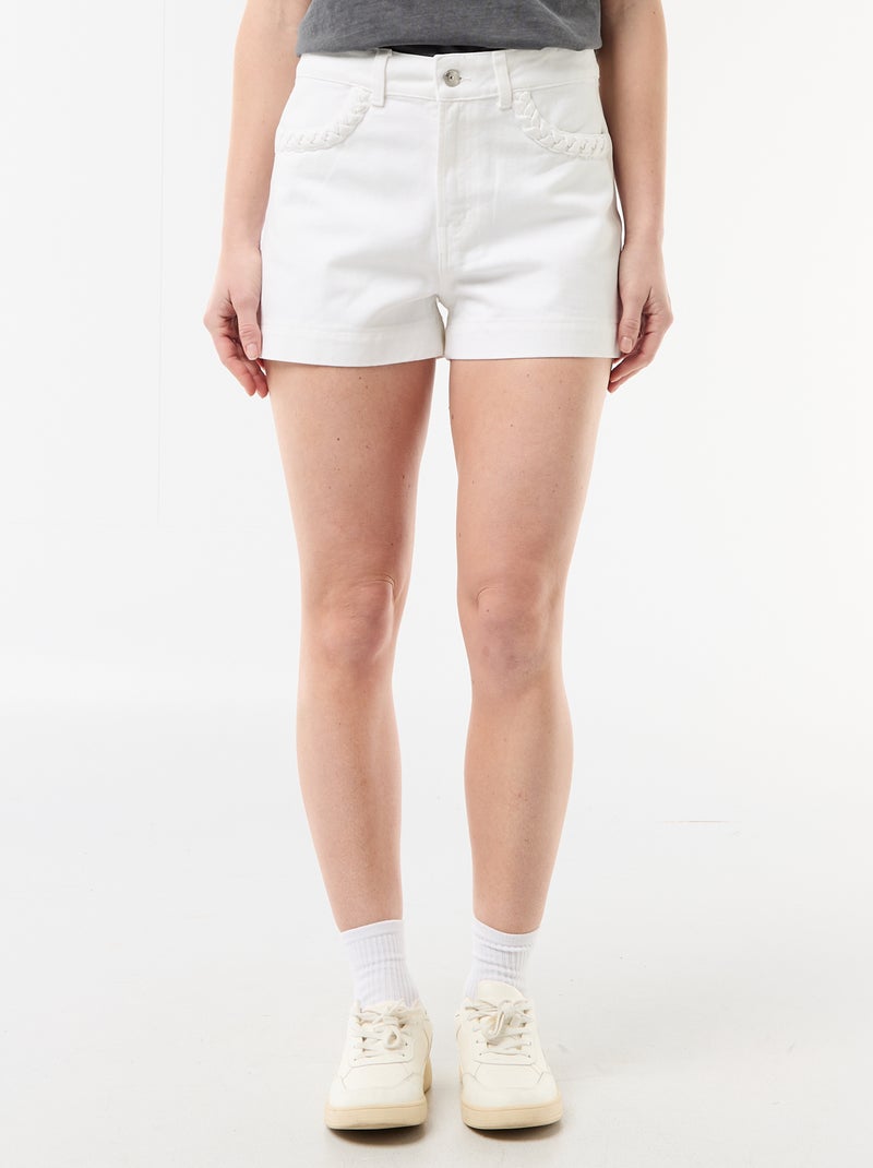 Calções de ganga com bolsos entrançados Branco - Kiabi
