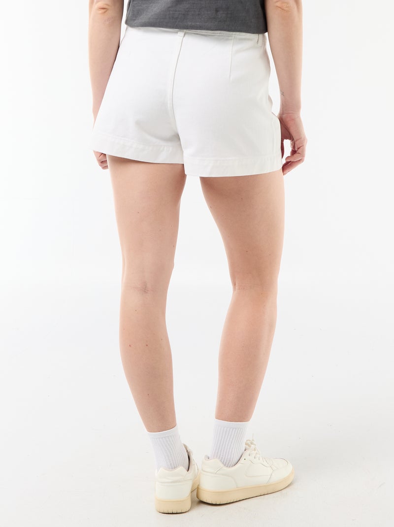 Calções de ganga com bolsos entrançados Branco - Kiabi