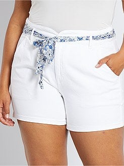 Calções de ganga com cinto - Kiabi