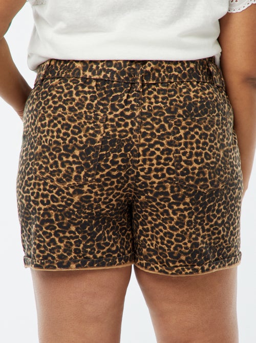 Calções de ganga com cintura subida e cinto - Kiabi