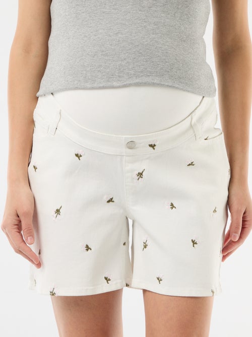 Calções de ganga de cintura alta de maternidade com bordados - Kiabi