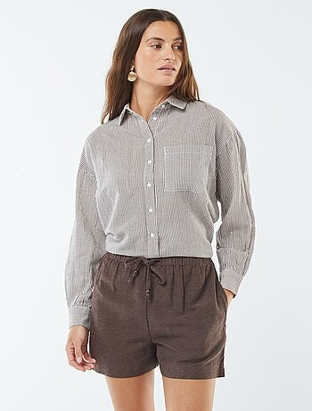 Calções de linho misturado