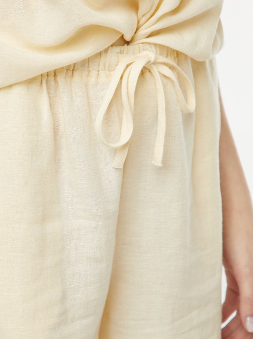 Calções de linho misturado com 2 bolsos - Kiabi