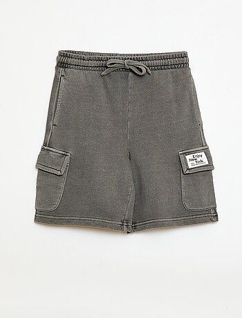 Calções de Moletom Multibolsos