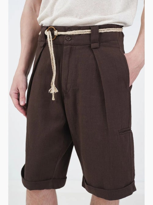 Calções de perna larga relaxed fit de cintura média com bolsos giesto - Kiabi Calções de perna larga relaxed fit de cintura média com bolsos giesto - Kiabi