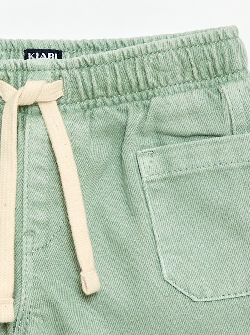 Calções de sarja com bolsos chapados Verde - Kiabi
