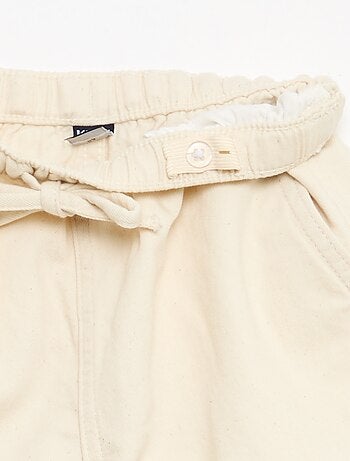 Calções de sarja lisos