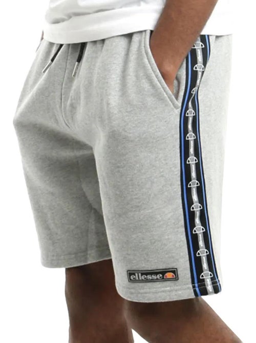 Calções Ellesse Poke para Homem Cinzentos - Kiabi Calções Ellesse Poke para Homem Cinzentos - Kiabi