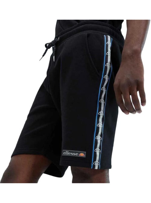 Calções Ellesse Poke para Homem em Preto - Kiabi Calções Ellesse Poke para Homem em Preto - Kiabi