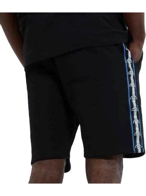 Calções Ellesse Poke para Homem em Preto - Kiabi Calções Ellesse Poke para Homem em Preto - Kiabi