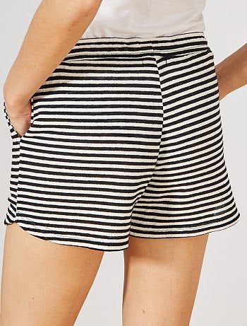 Calções em malha às riscas efeito tricô - Kiabi