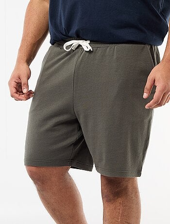 Calções em moletão