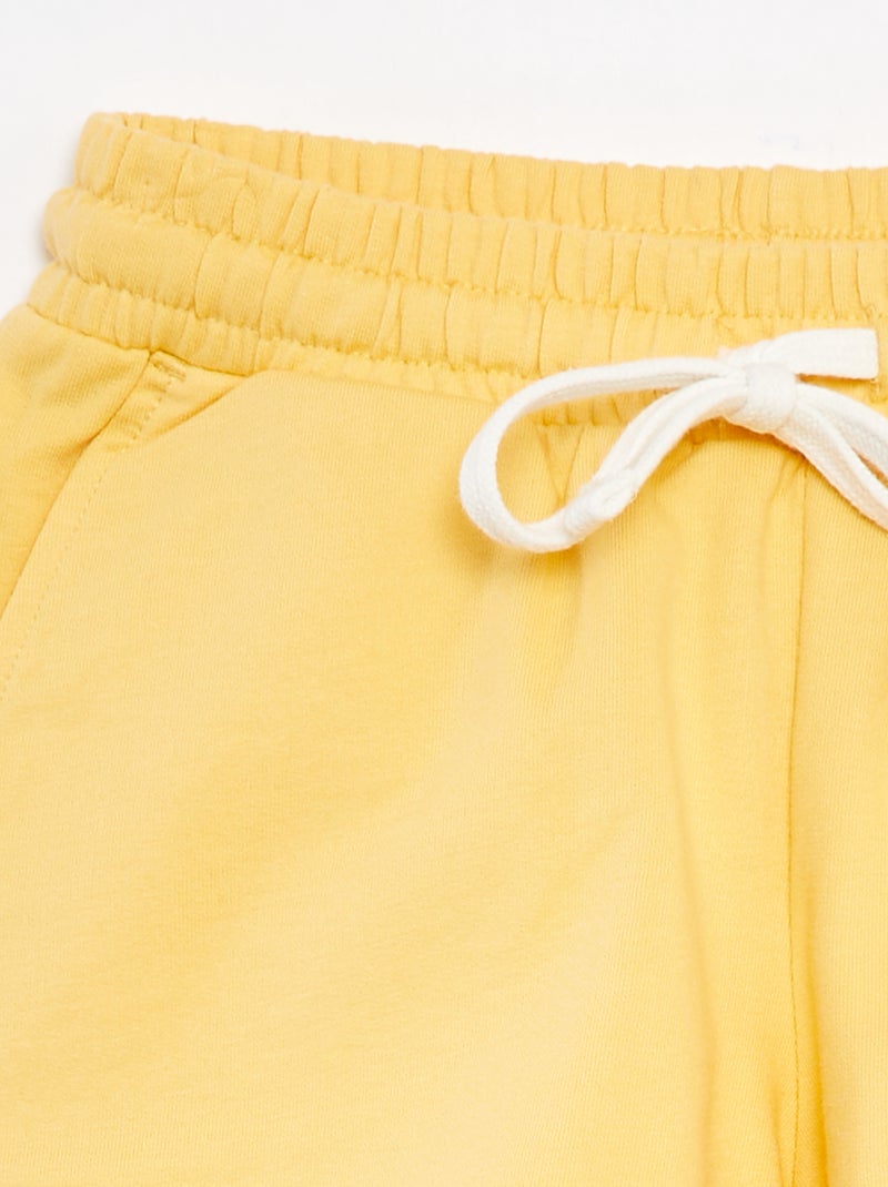 Calções em moletão estampado AMARELO - Kiabi