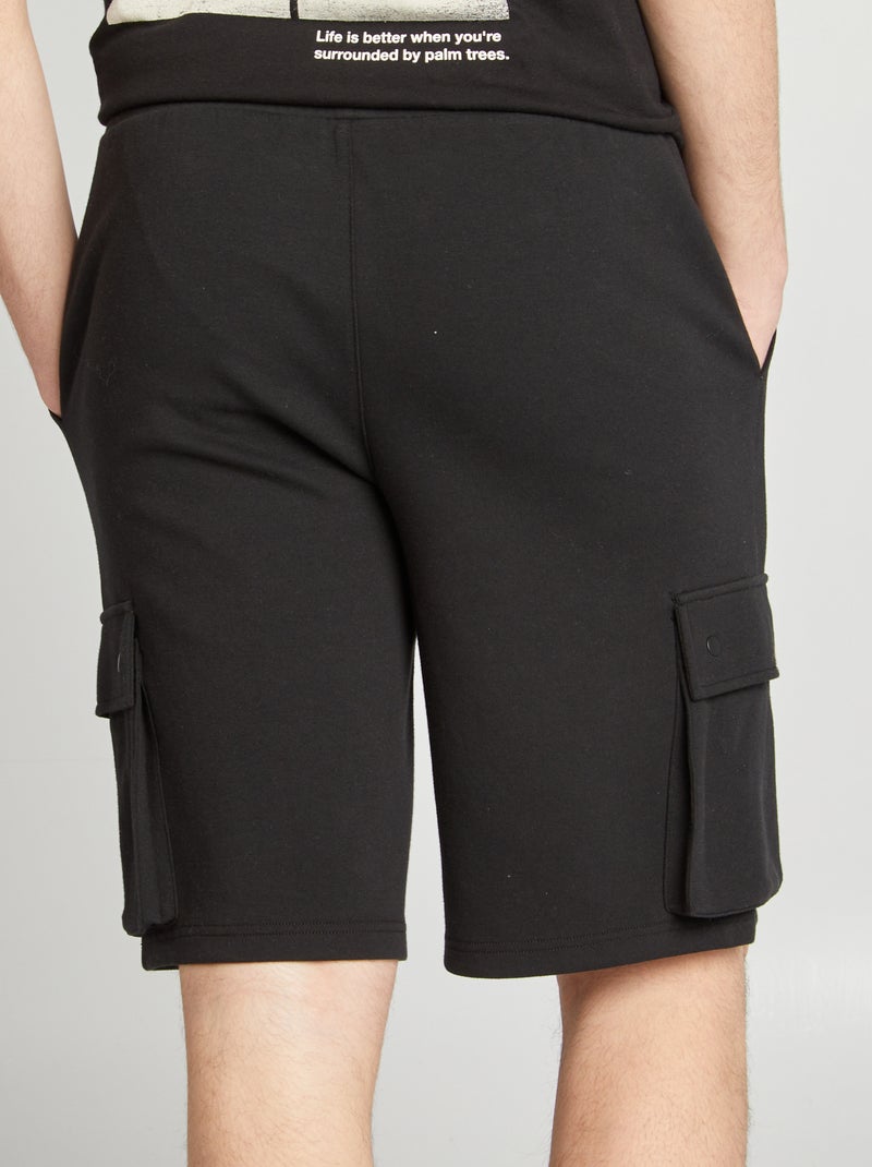 Calções em moletão leve com bolsos com abas Preto - Kiabi