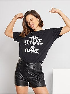 Calções em pele sintética - Kiabi