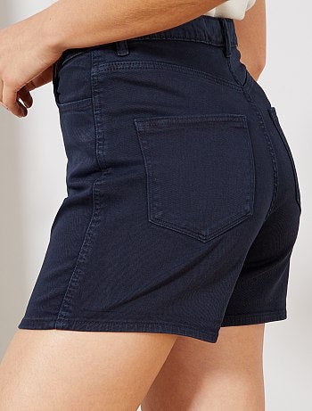 Calções em sarja com braguilha com botões - Kiabi