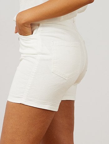 Calções em sarja com braguilha com botões - Kiabi