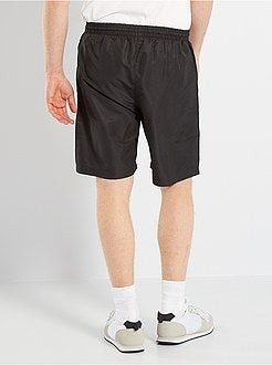 Calções em tecido 'Umbro' - Kiabi