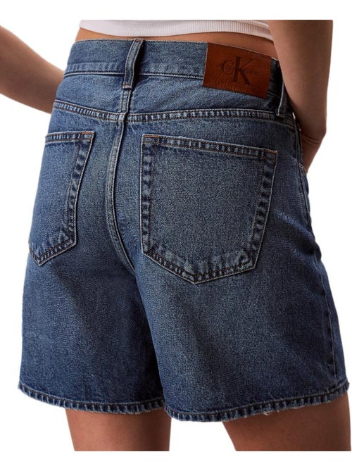 Calções Jeans Calvin Klein de Cintura Subida para Mulher - Kiabi Calções Jeans Calvin Klein de Cintura Subida para Mulher - Kiabi