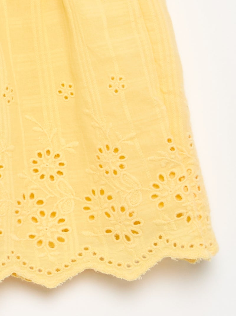 Calções lisos com bordados ingleses Amarelo - Kiabi