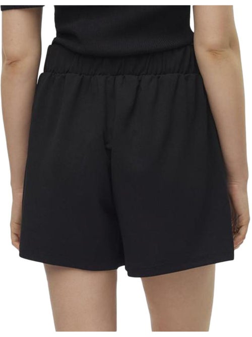 Calções Pretos de Mulher Vero Moda Liva - Kiabi Calções Pretos de Mulher Vero Moda Liva - Kiabi