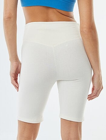 Calções tipo ciclista