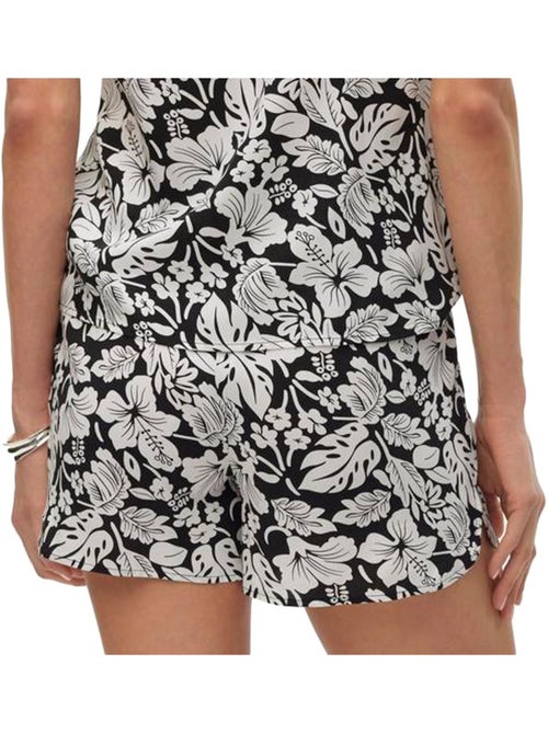 Calções Vero Moda Easy Joy com Padrão para Mulher - Kiabi Calções Vero Moda Easy Joy com Padrão para Mulher - Kiabi