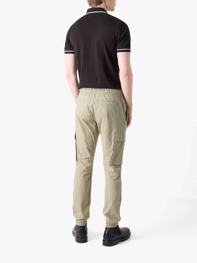 Calvin Klein Jeans Calças Cargo Verdes para Homem J30J3276 Bege escuro - Kiabi
