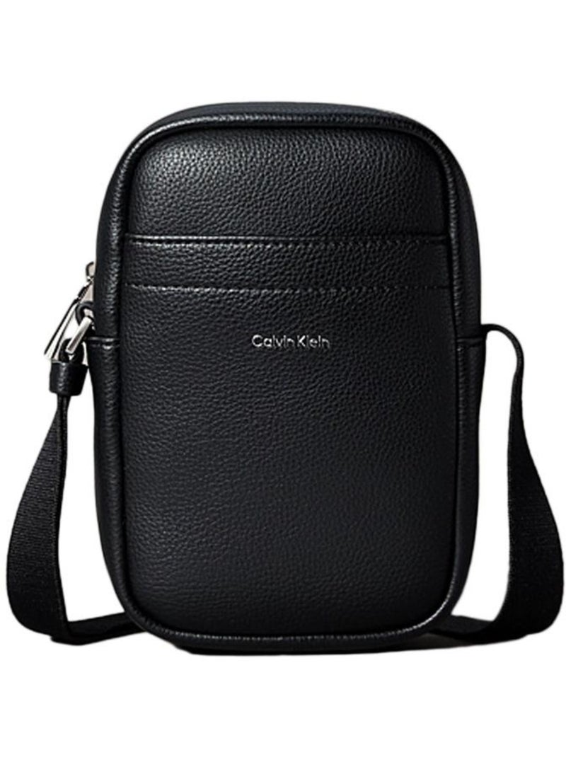 Calvin Klein Jeans Raiseds - Mala a Tiracolo Preta para Homem Preto - Kiabi