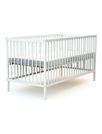 Cama de bebê de madeira com colchão one de madeira