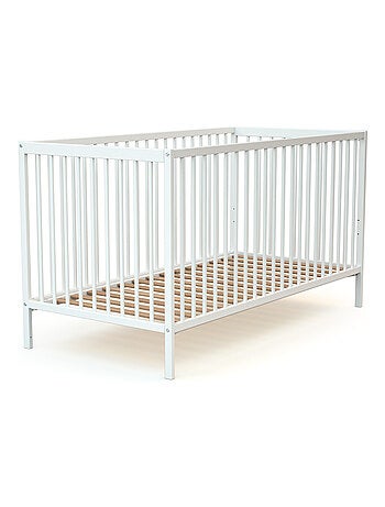Cama de bebê de madeira com colchão one de madeira