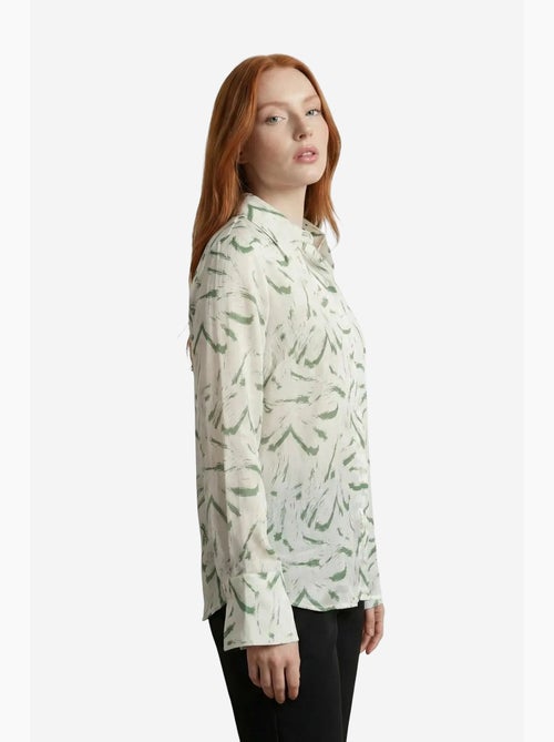 Camisa abotoada com estampado abstrato my fashion - Kiabi Camisa abotoada com estampado abstrato my fashion - Kiabi