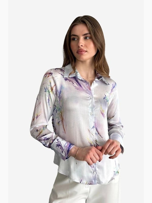 Camisa abotoada com estampado abstrato texturizado my fashion - Kiabi Camisa abotoada com estampado abstrato texturizado my fashion - Kiabi