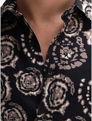 Camisa abotoada com padrão abstrato giesto