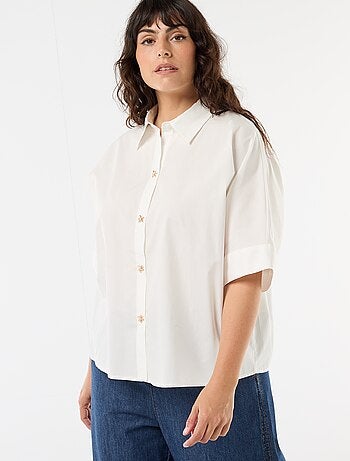 Camisa acetinada com botões estrela-do-mar