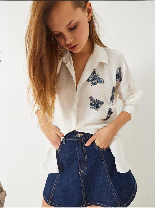 Camisa aerobin oversize com bordado de pedras e missangas de borboleta lucci - Kiabi