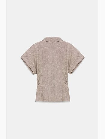 Camisa ajustada texturizada de manga curta dilvin