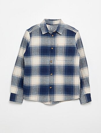 Camisa aos quadrados - coleção fácil de vestir