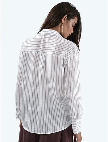 Camisa às riscas casual com botões busem