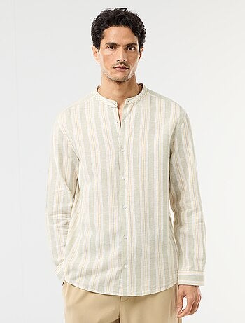 Camisa às riscas com gola mao e mangas arregaçáveis