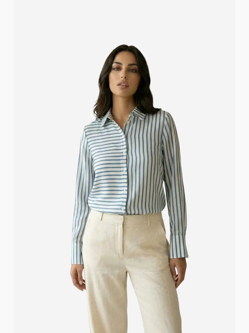 Camisa às riscas de manga comprida com abotoamento frontal my fashion - Kiabi Camisa às riscas de manga comprida com abotoamento frontal my fashion - Kiabi