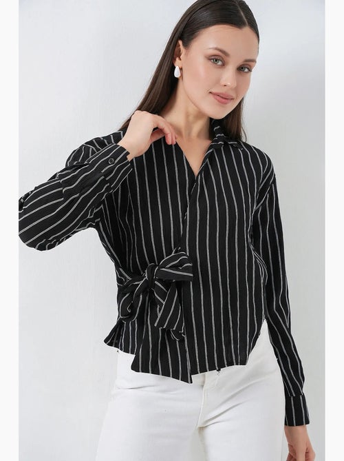 Camisa às riscas de manga comprida com detalhe de laço bdart - Kiabi Camisa às riscas de manga comprida com detalhe de laço bdart - Kiabi