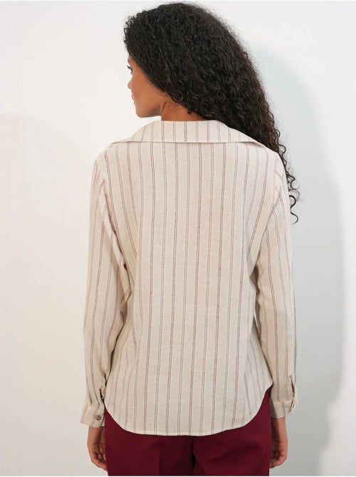 Camisa às riscas em mistura de linho com detalhe de atilho bdart - Kiabi