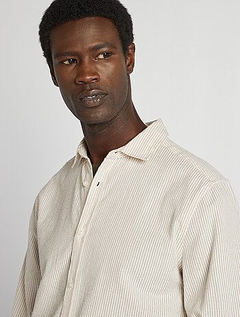 Camisa às riscas em seersucker