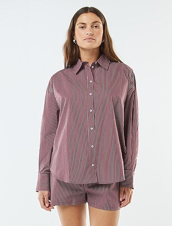 Camisa às riscas oversize em popelina