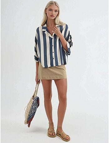 Camisa às riscas relaxed fit com abotoamento busem