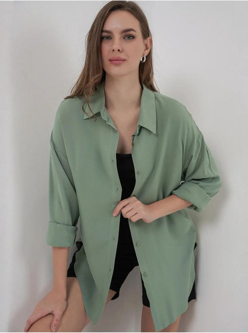 Camisa básica com botões bdart - Kiabi Camisa básica com botões bdart - Kiabi