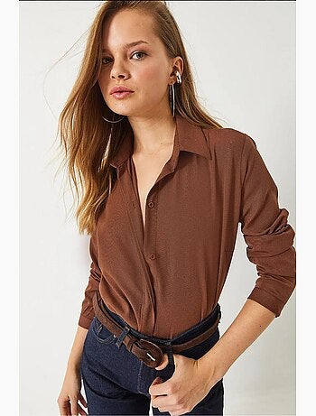 Camisa básica regular fit lucci