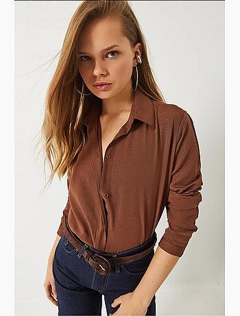 Camisa básica regular fit lucci